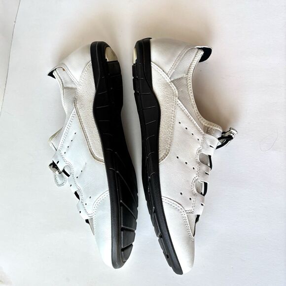 ECCO Bluma Women’s Toggle Sneakers White Leather - Picture 6 of 10